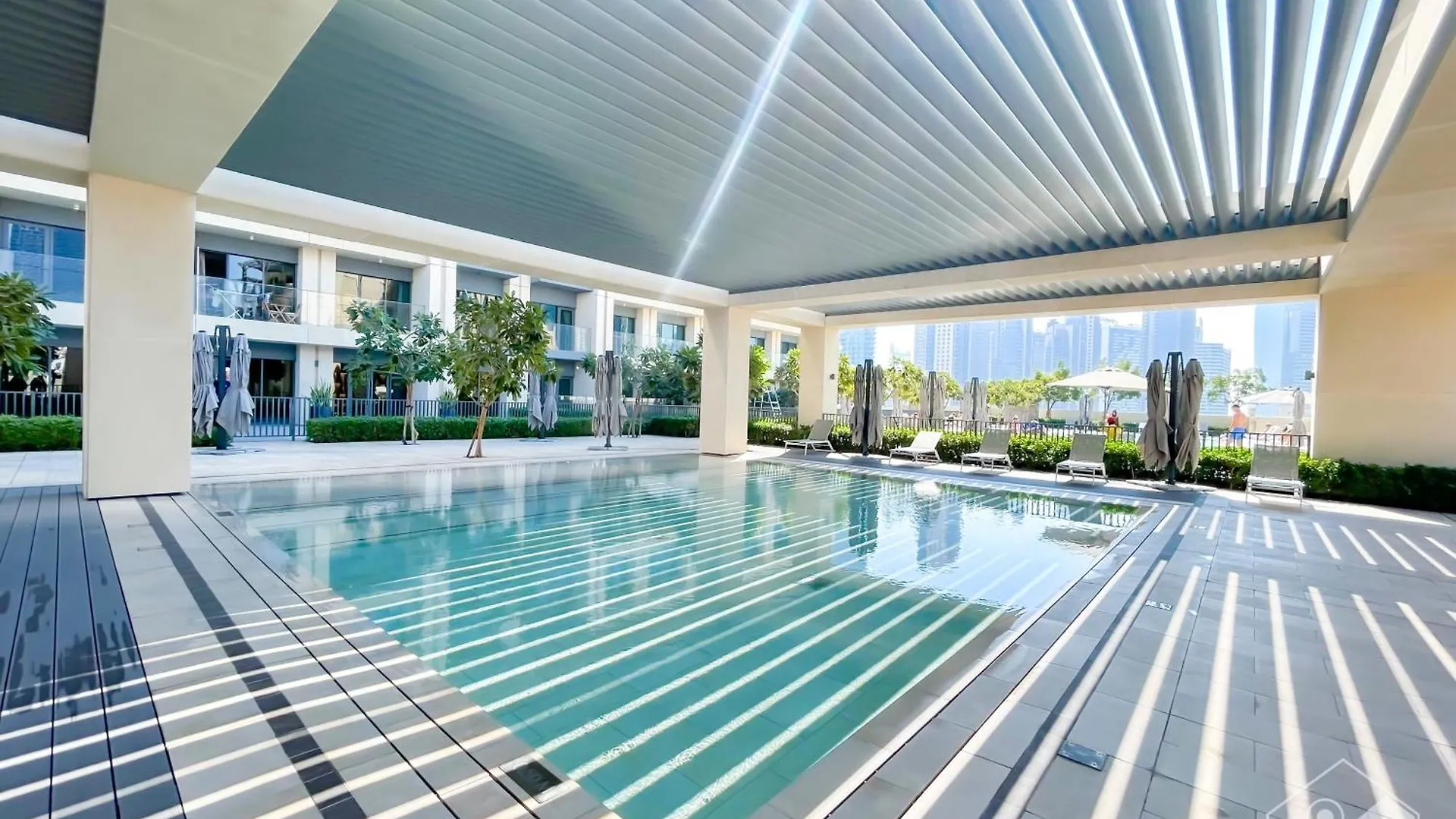 Luxury Burj Royale Burj Khalifa & Fountain Views Apartment Dubai