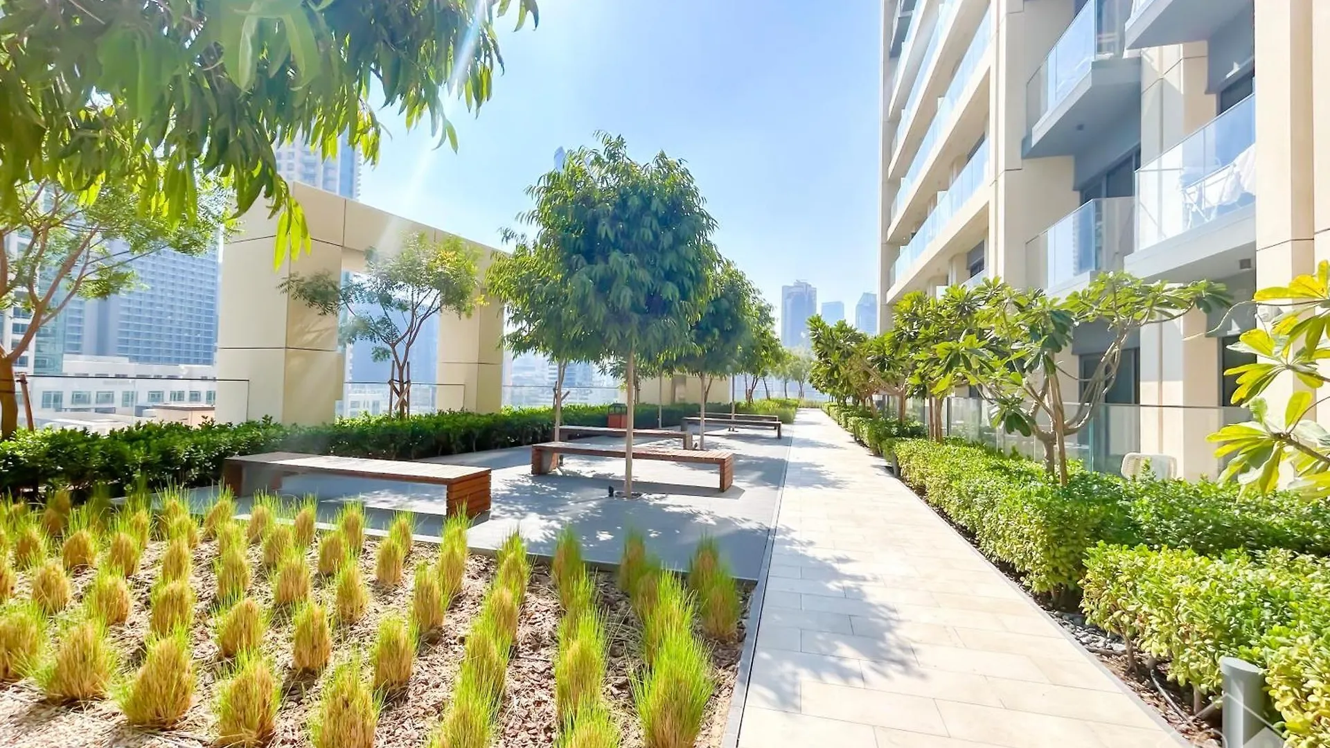 Luxury Burj Royale Burj Khalifa & Fountain Views Apartment Dubai